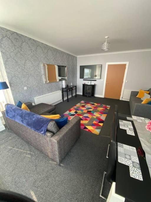 3 Bedroom Penthouse Apartment In Larne Ngoại thất bức ảnh